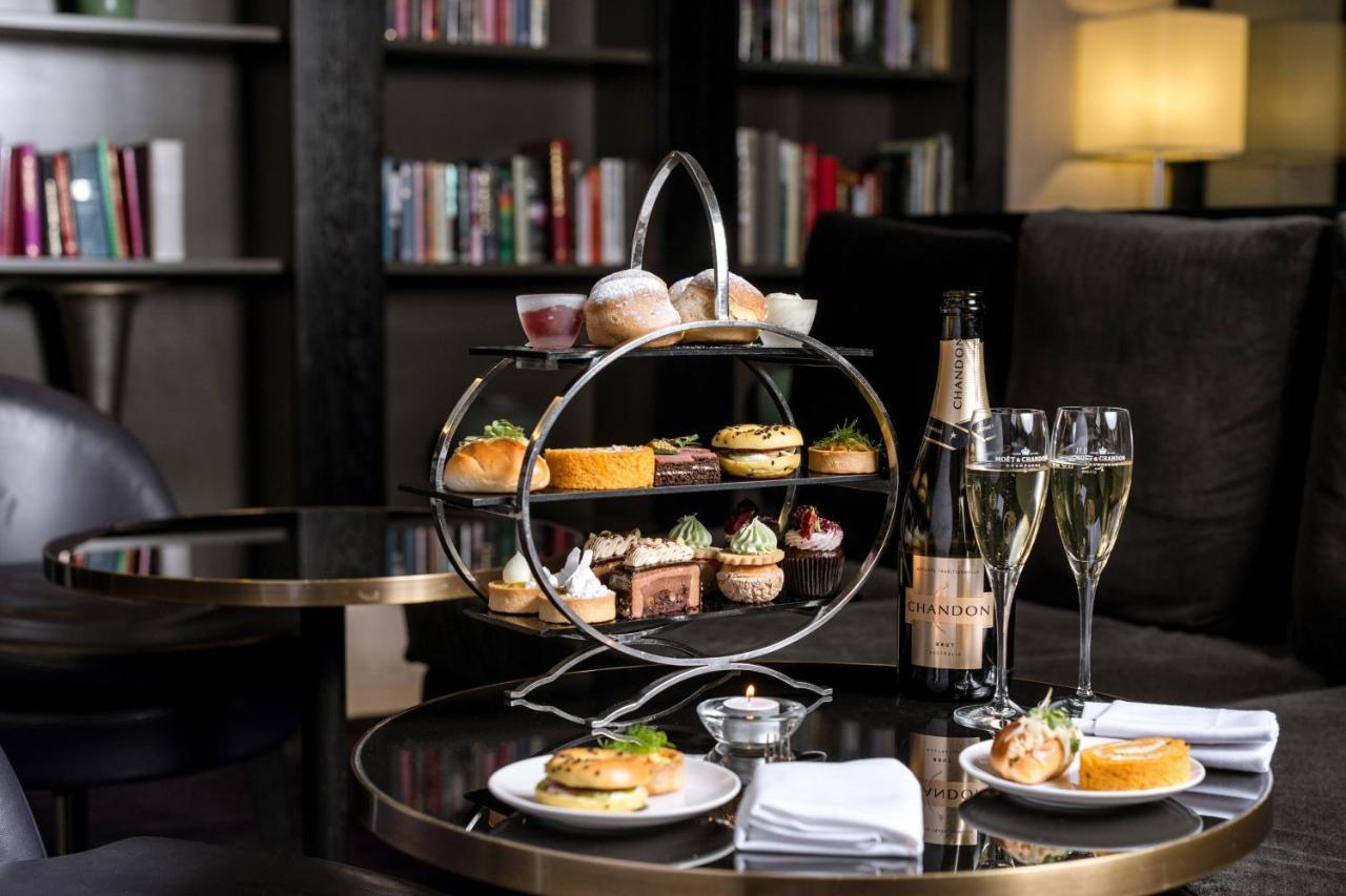 Hotel The Westin Ville de Melbourne Extérieur photo Afternoon tea at the InterContinental London Park Lane